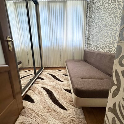 Аренда ухоженной 2-комнатной квартиры, 47 м², Центр, Кишинёв, Молдова